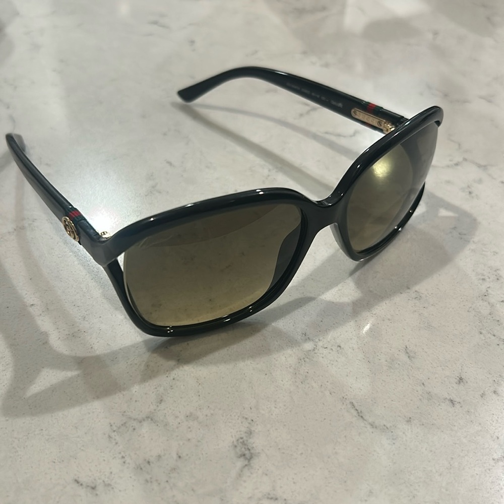 Gucci sunglasses
